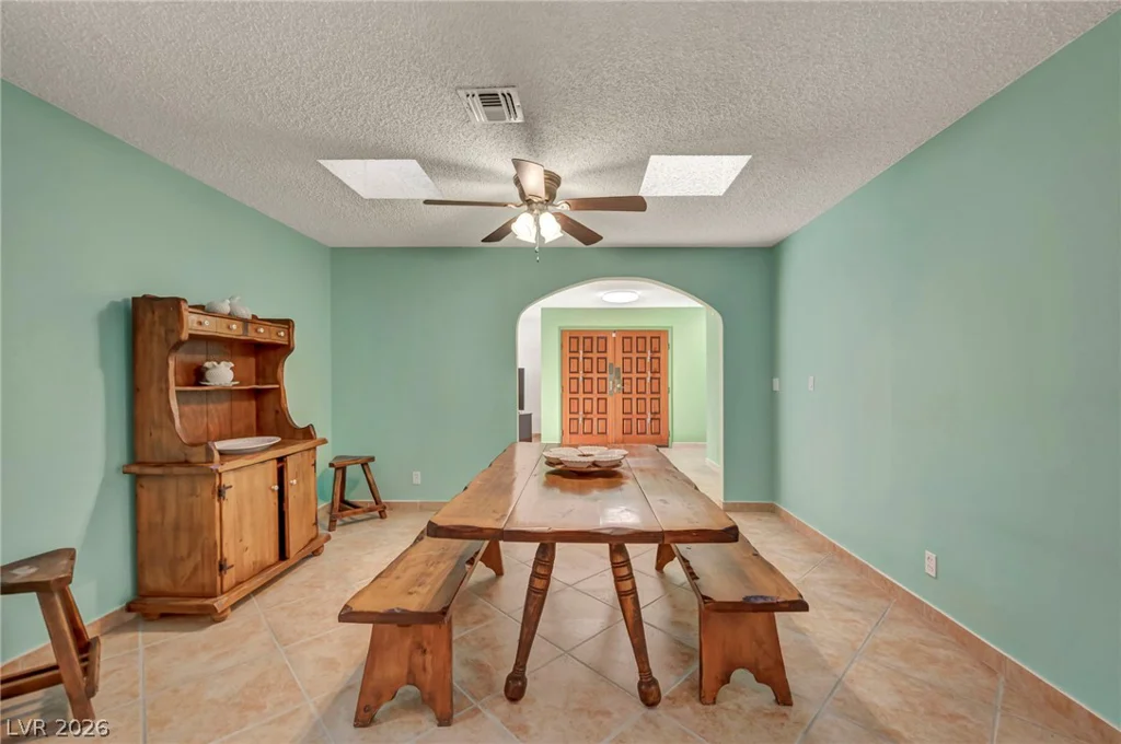 3923 Landsdown, Las Vegas, NV 89121