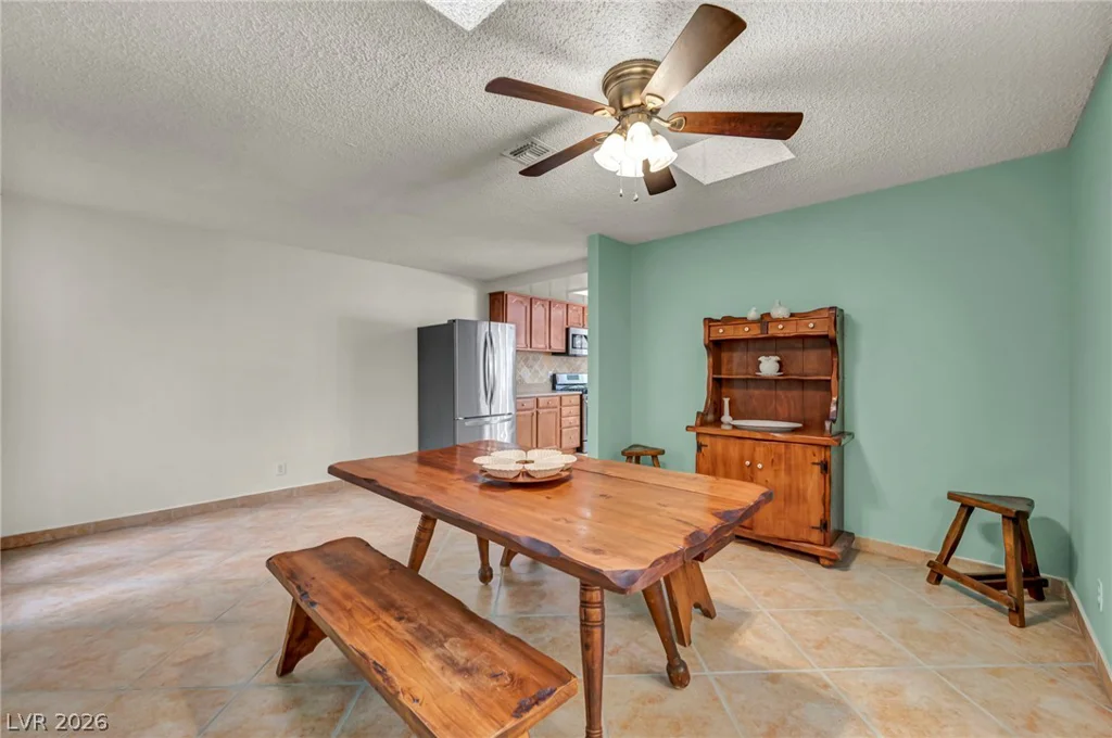 3923 Landsdown, Las Vegas, NV 89121