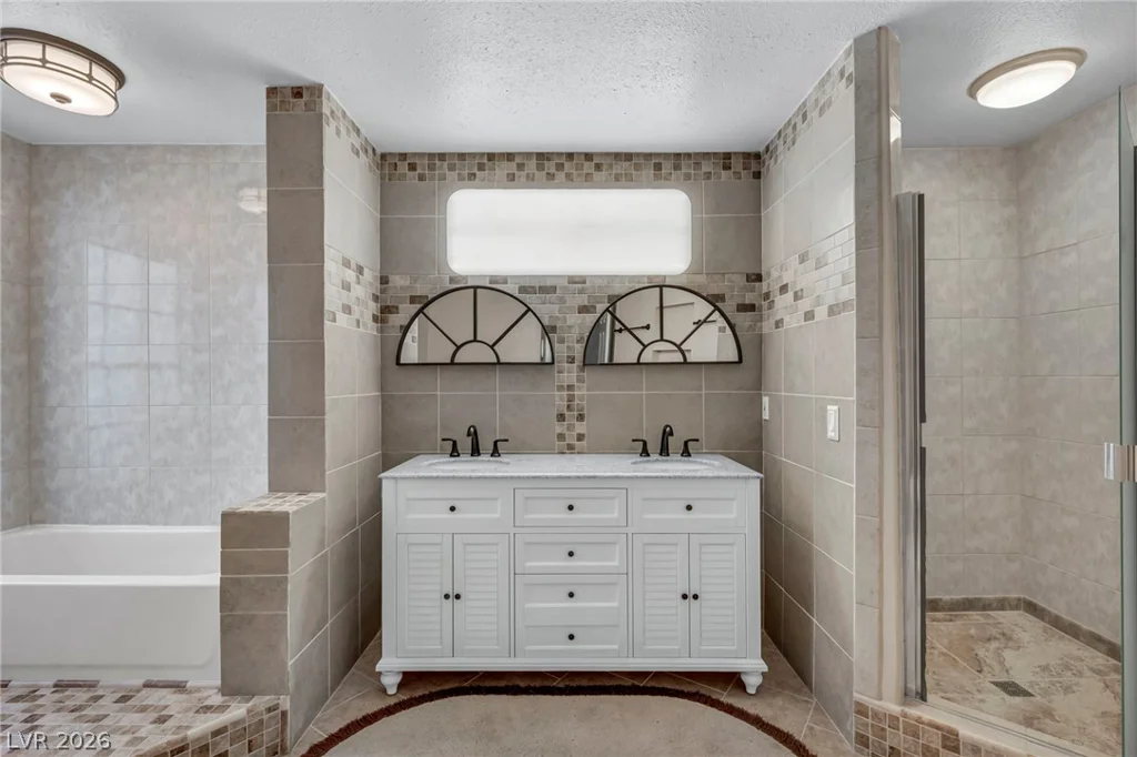 3923 Landsdown, Las Vegas, NV 89121