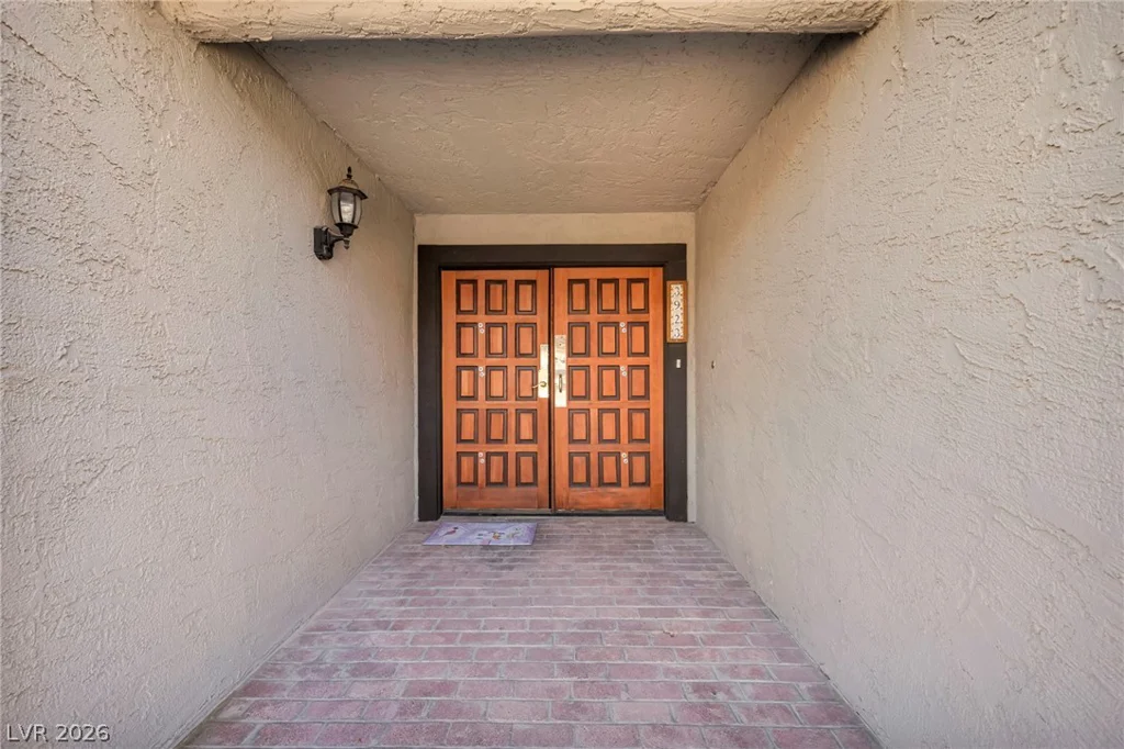 3923 Landsdown, Las Vegas, NV 89121