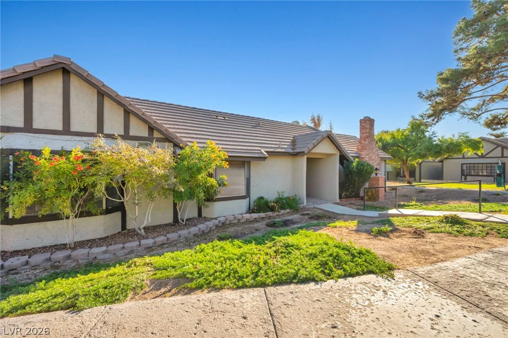 3923 Landsdown, Las Vegas, NV 89121