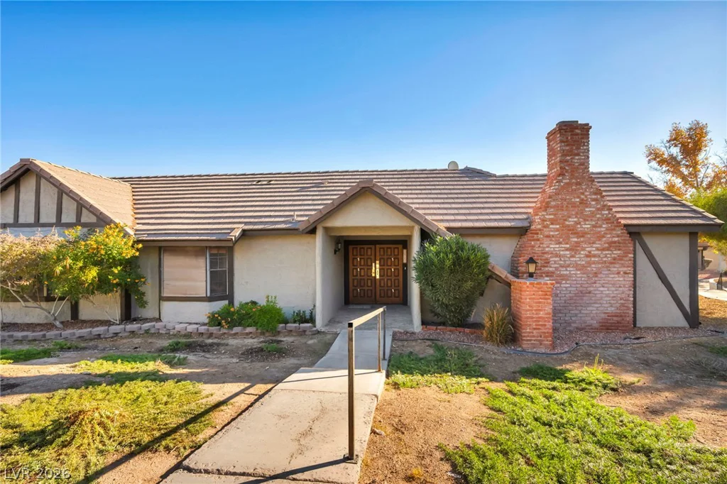 3923 Landsdown, Las Vegas, NV 89121