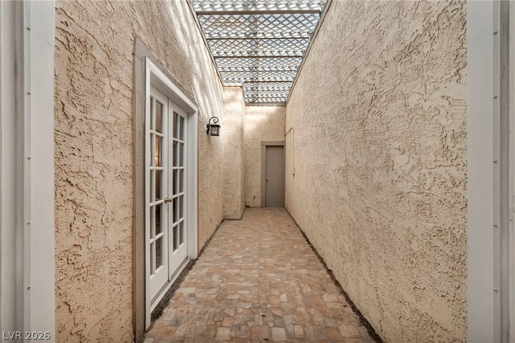 3923 Landsdown, Las Vegas, NV 89121