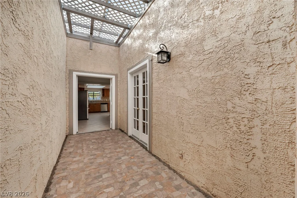 3923 Landsdown, Las Vegas, NV 89121