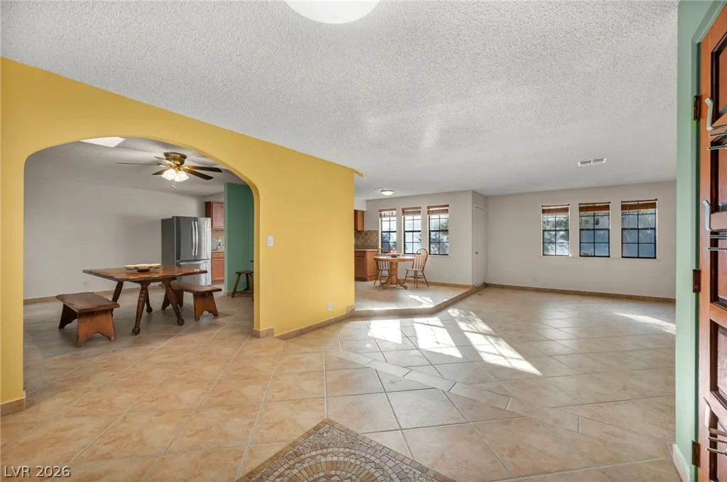 3923 Landsdown, Las Vegas, NV 89121