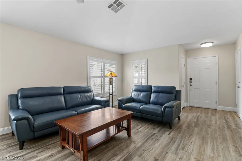 9166 Riding Heights, Las Vegas, NV 89147