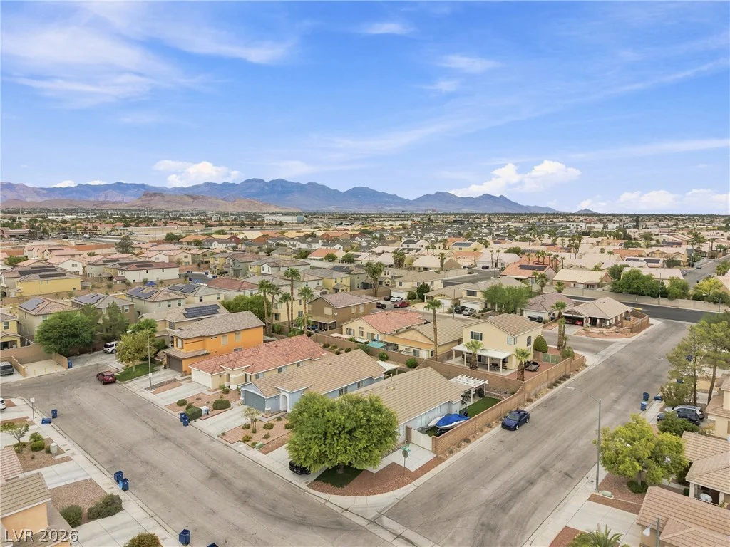 9166 Riding Heights, Las Vegas, NV 89147