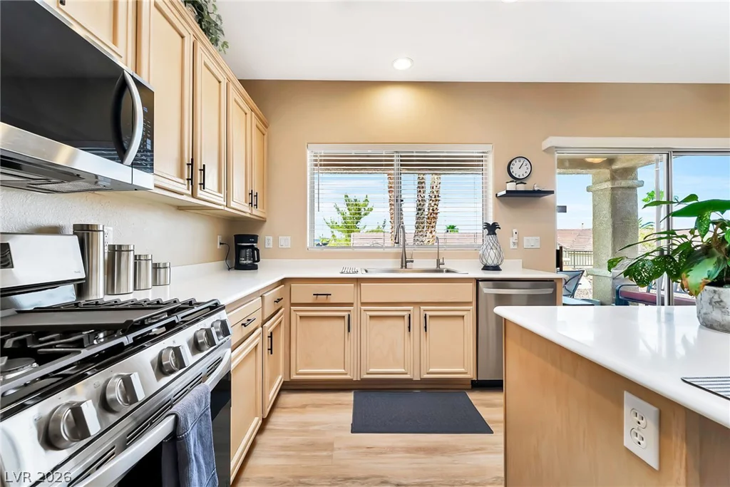 2570 Terrytown, Henderson, NV 89052
