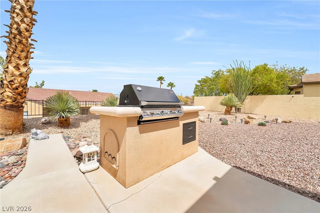2570 Terrytown, Henderson, NV 89052