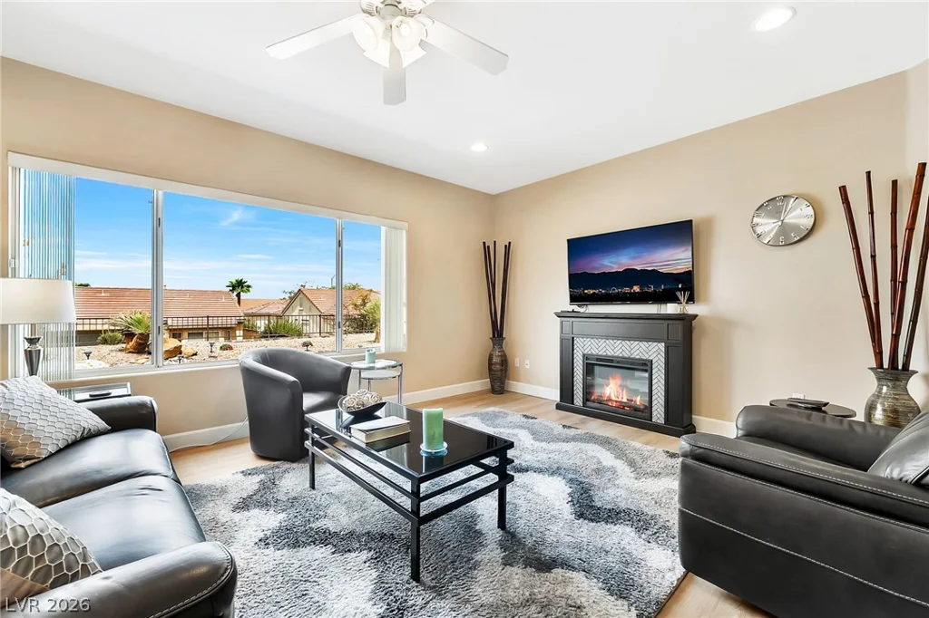 2570 Terrytown, Henderson, NV 89052