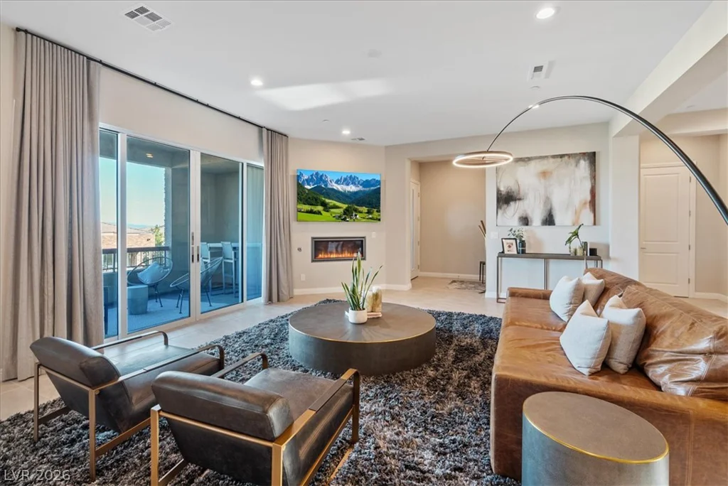 11280 Granite Ridge, Las Vegas, NV 89135