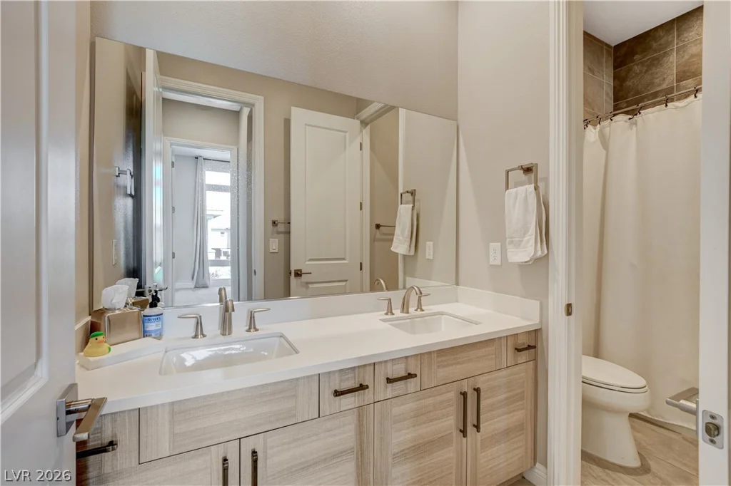 11280 Granite Ridge, Las Vegas, NV 89135