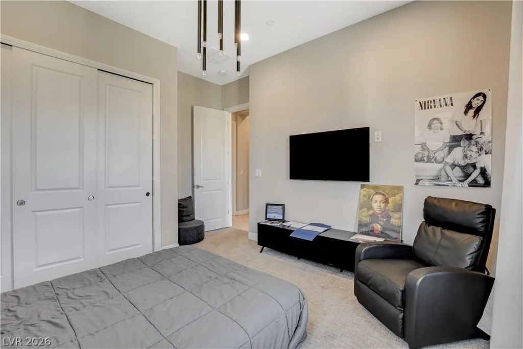 11280 Granite Ridge, Las Vegas, NV 89135