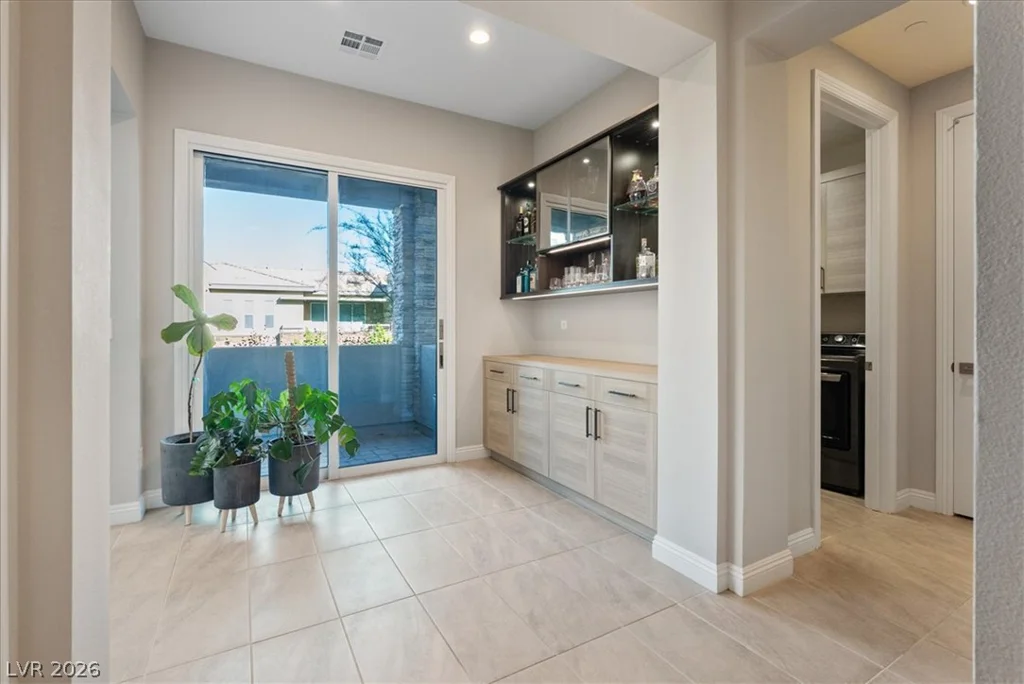 11280 Granite Ridge, Las Vegas, NV 89135
