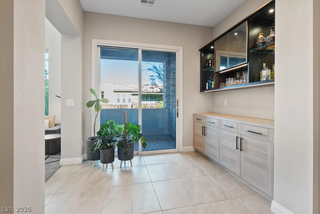 11280 Granite Ridge, Las Vegas, NV 89135