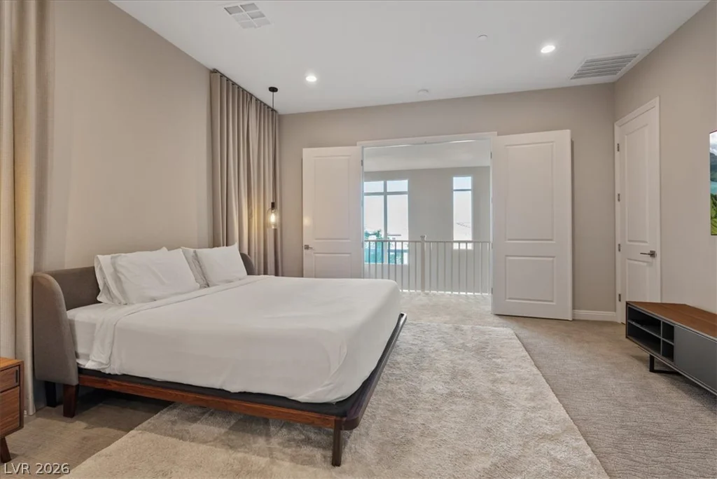 11280 Granite Ridge, Las Vegas, NV 89135