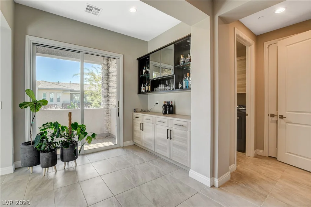 11280 Granite Ridge, Las Vegas, NV 89135