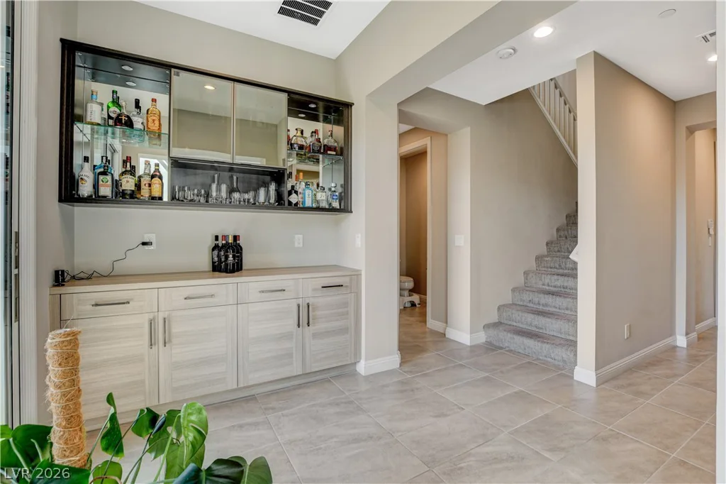 11280 Granite Ridge, Las Vegas, NV 89135