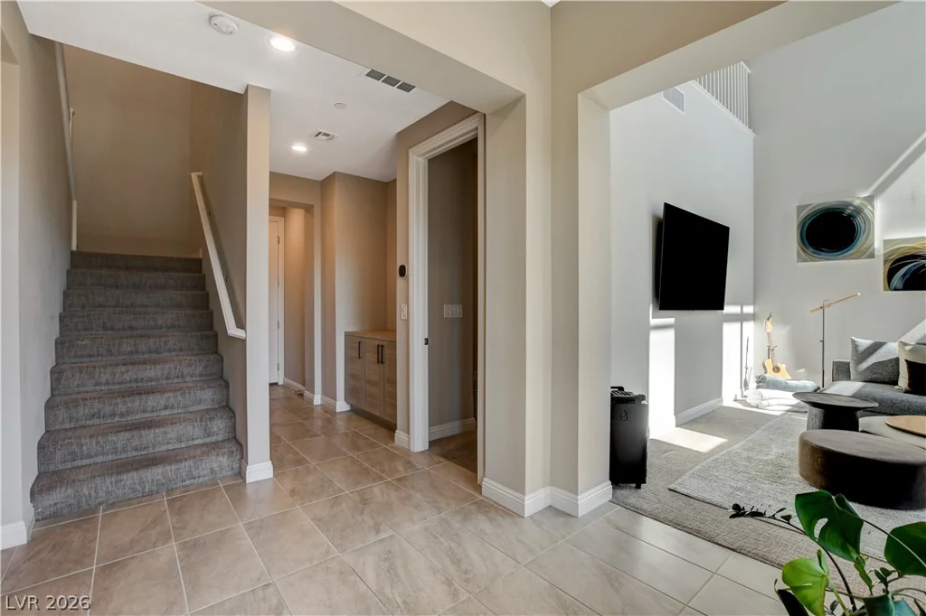 11280 Granite Ridge, Las Vegas, NV 89135