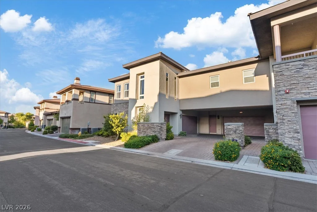11280 Granite Ridge, Las Vegas, NV 89135