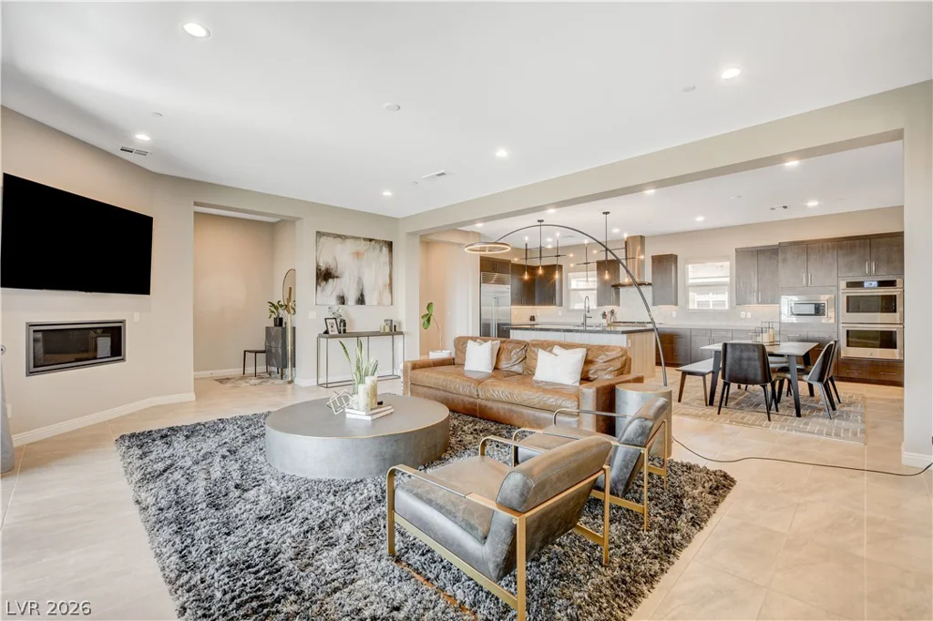 11280 Granite Ridge, Las Vegas, NV 89135