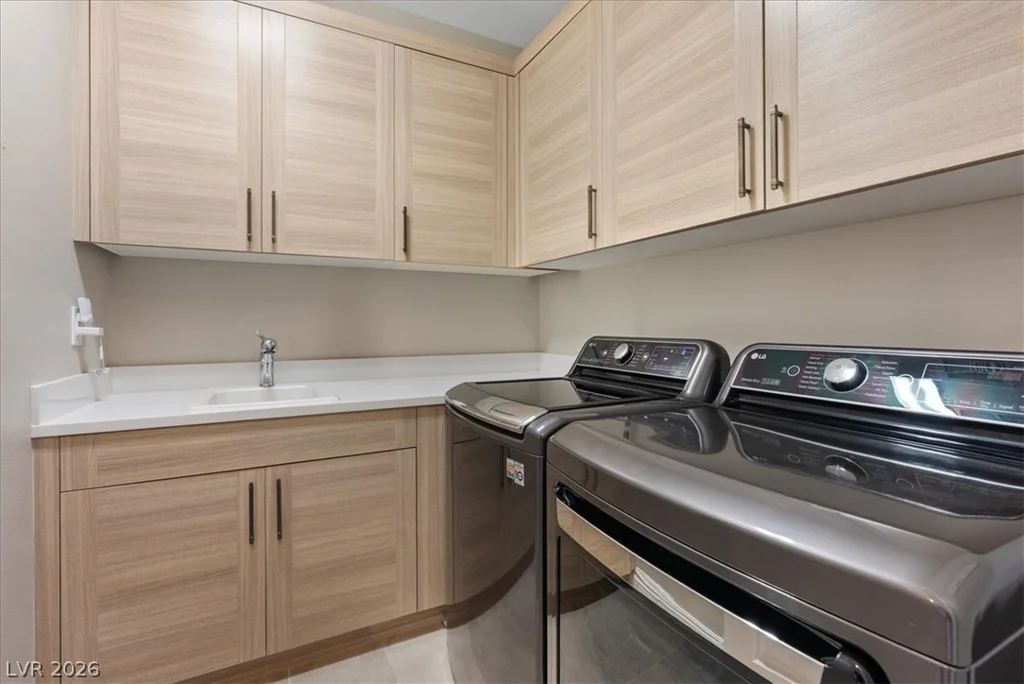 11280 Granite Ridge, Las Vegas, NV 89135