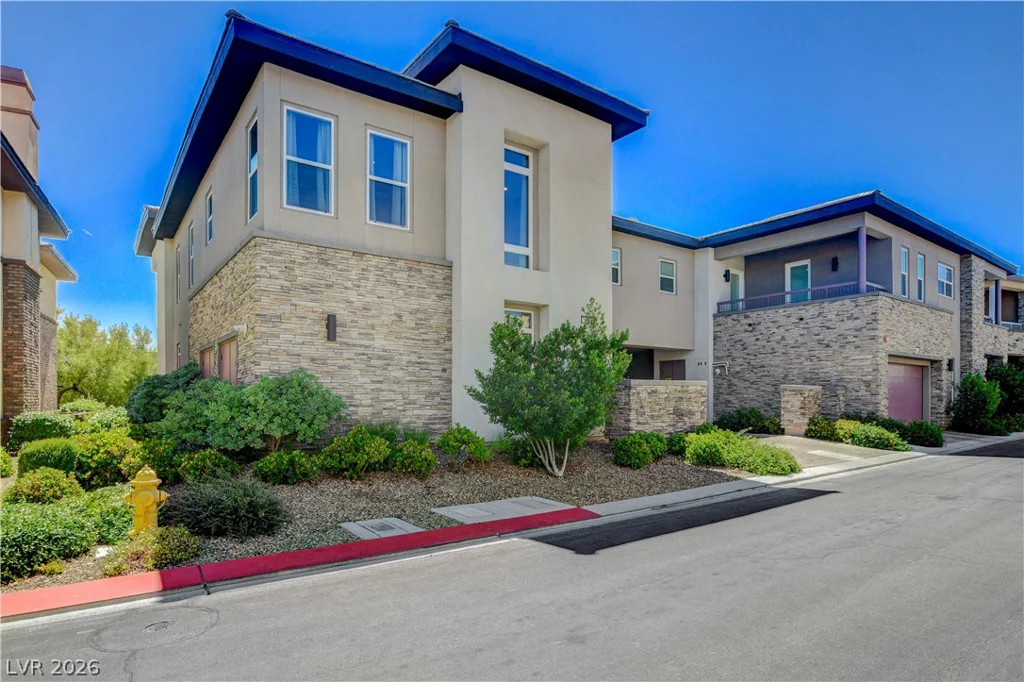 11280 Granite Ridge, Las Vegas, NV 89135