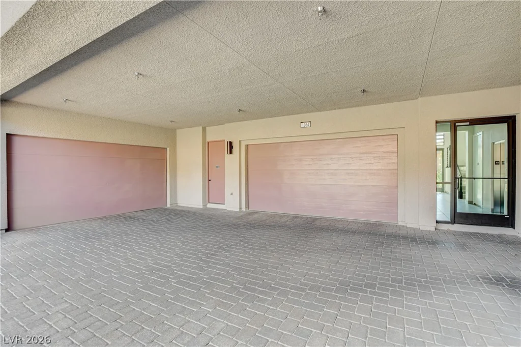 11280 Granite Ridge, Las Vegas, NV 89135