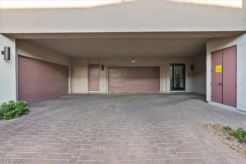 11280 Granite Ridge, Las Vegas, NV 89135