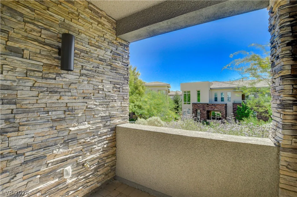 11280 Granite Ridge, Las Vegas, NV 89135
