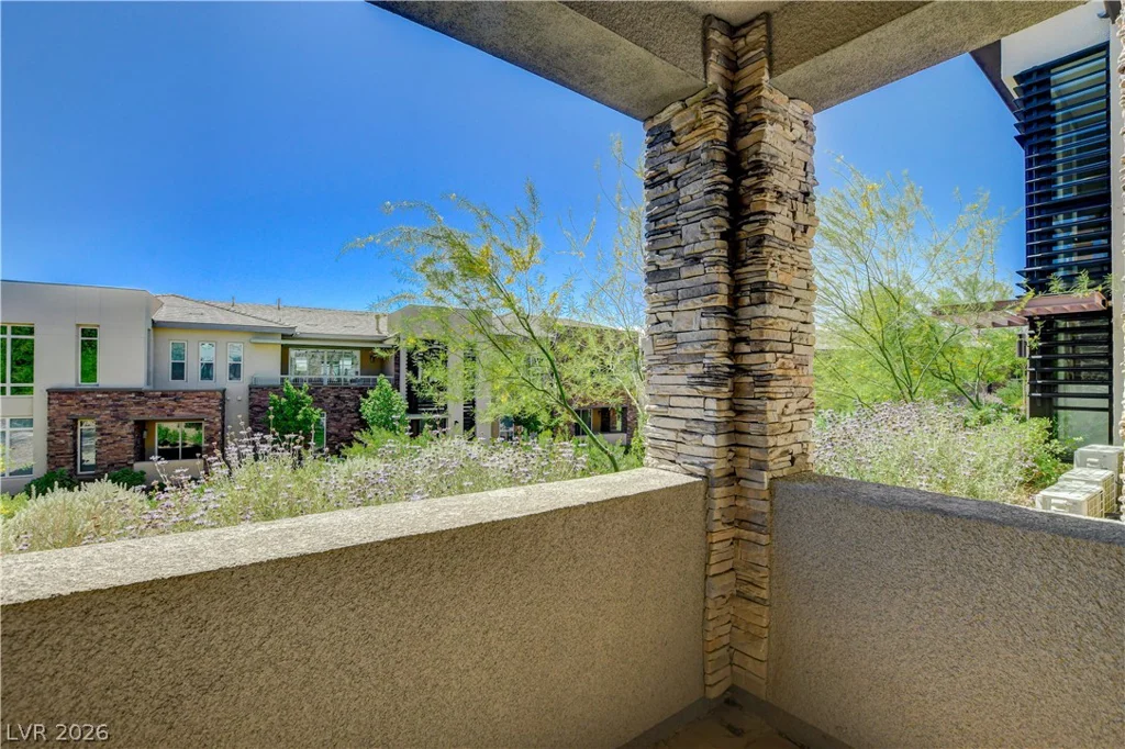 11280 Granite Ridge, Las Vegas, NV 89135