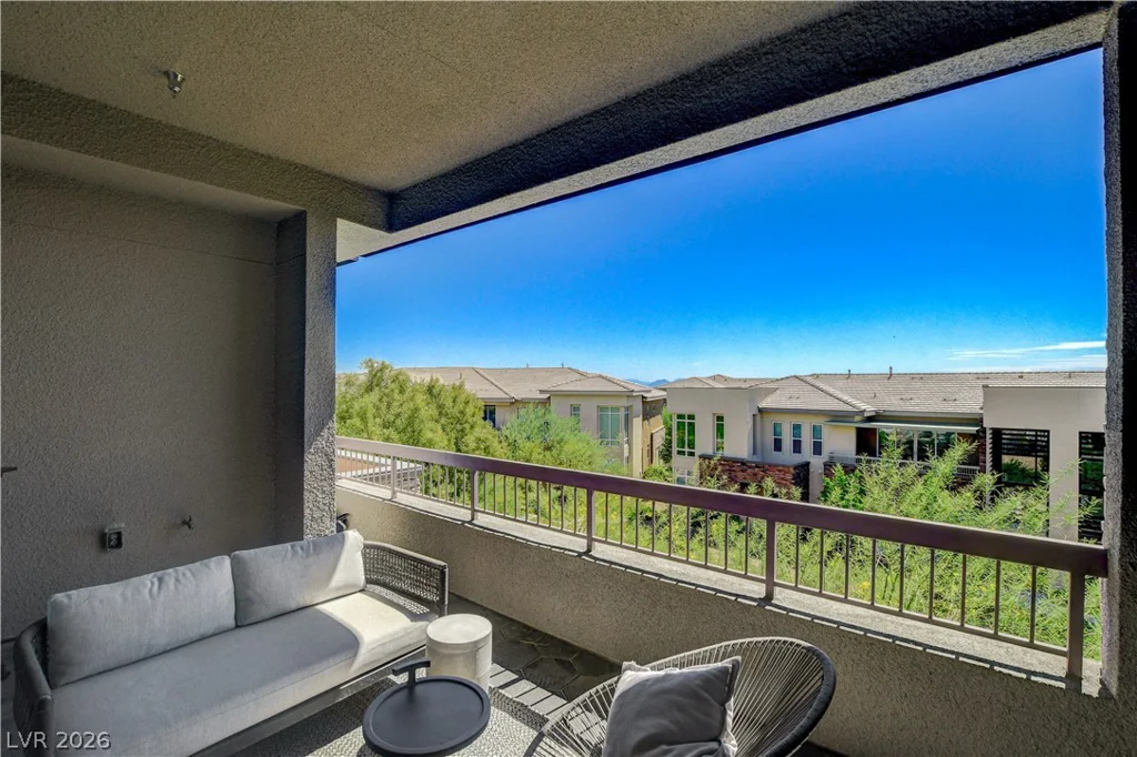 11280 Granite Ridge, Las Vegas, NV 89135