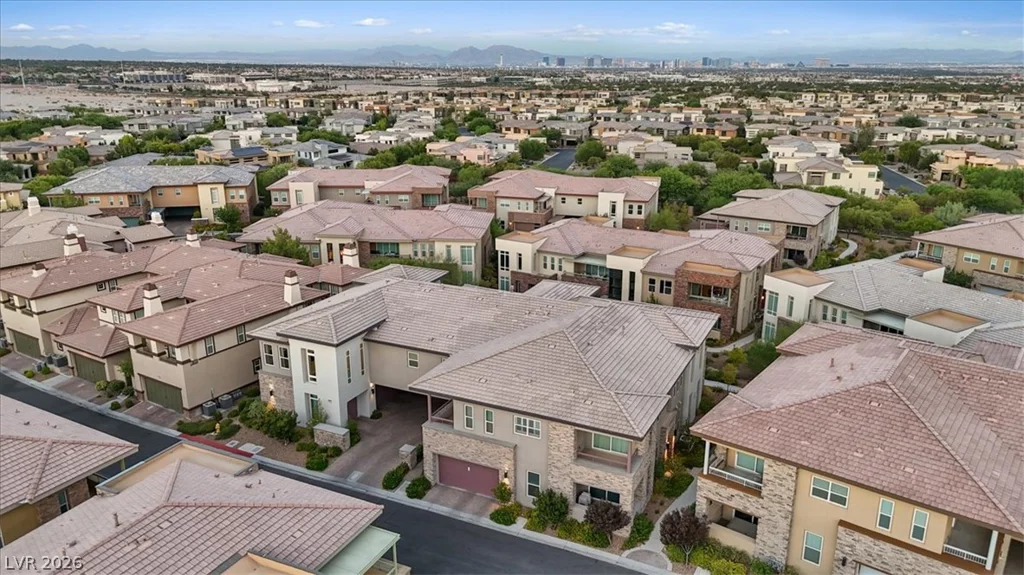11280 Granite Ridge, Las Vegas, NV 89135