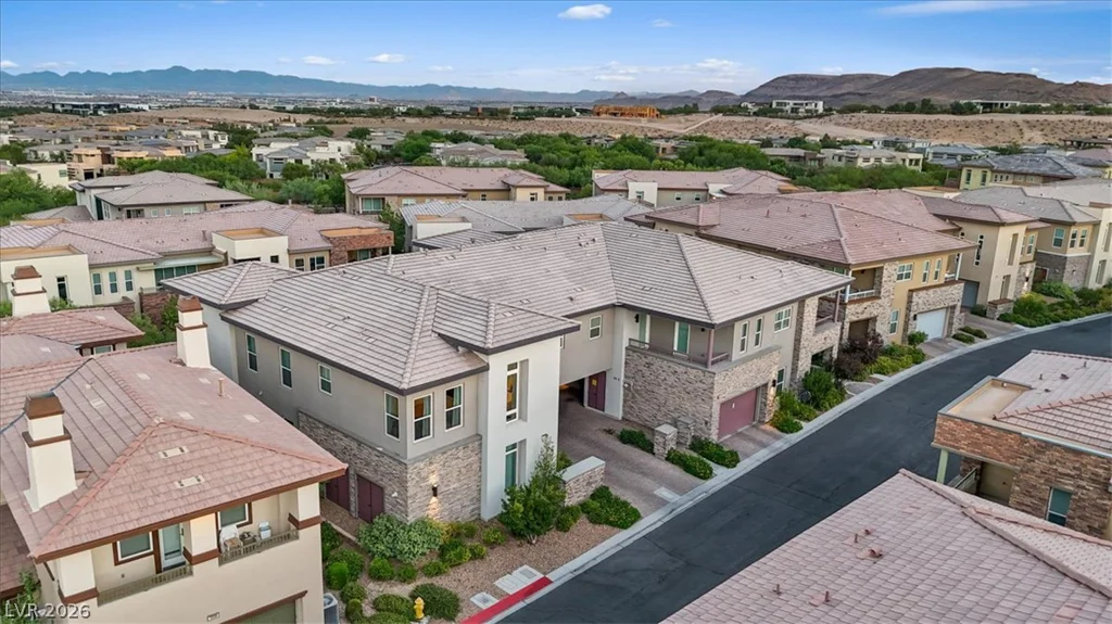 11280 Granite Ridge, Las Vegas, NV 89135