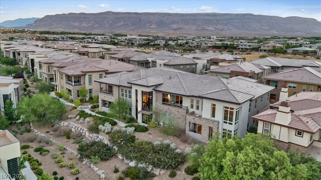11280 Granite Ridge, Las Vegas, NV 89135