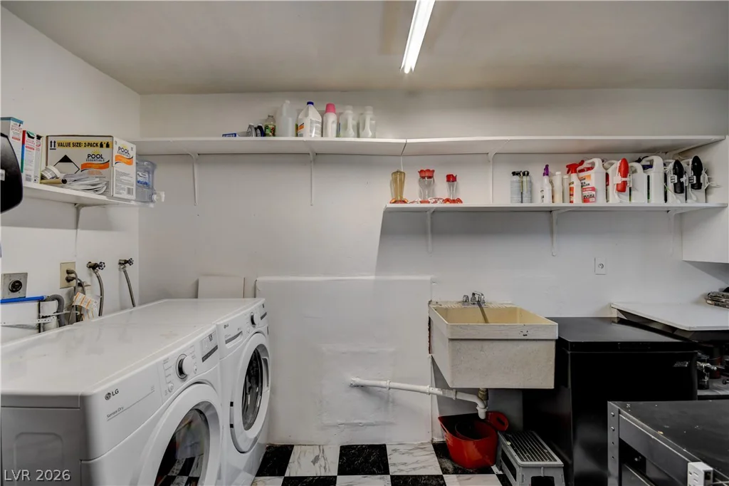 1102 Arapaho, Boulder City, NV 89005