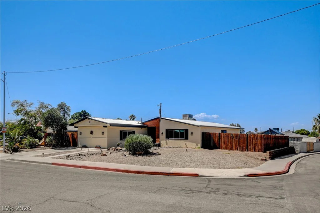 1102 Arapaho, Boulder City, NV 89005