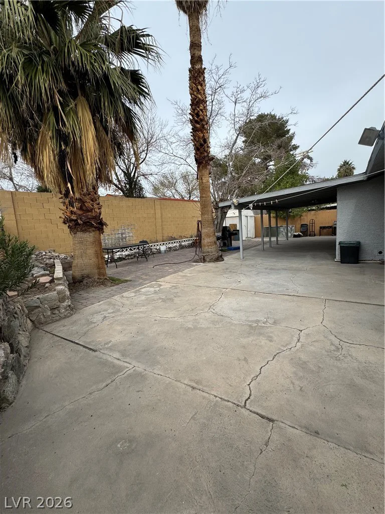 3643 Indios, Las Vegas, NV 89121