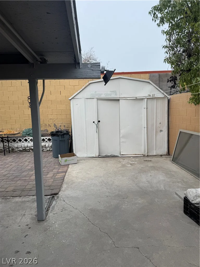 3643 Indios, Las Vegas, NV 89121