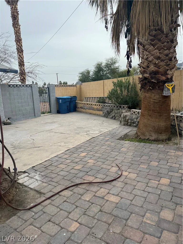 3643 Indios, Las Vegas, NV 89121