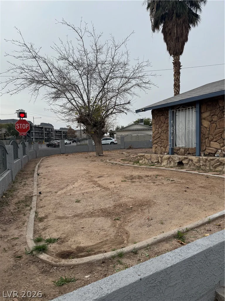 3643 Indios, Las Vegas, NV 89121