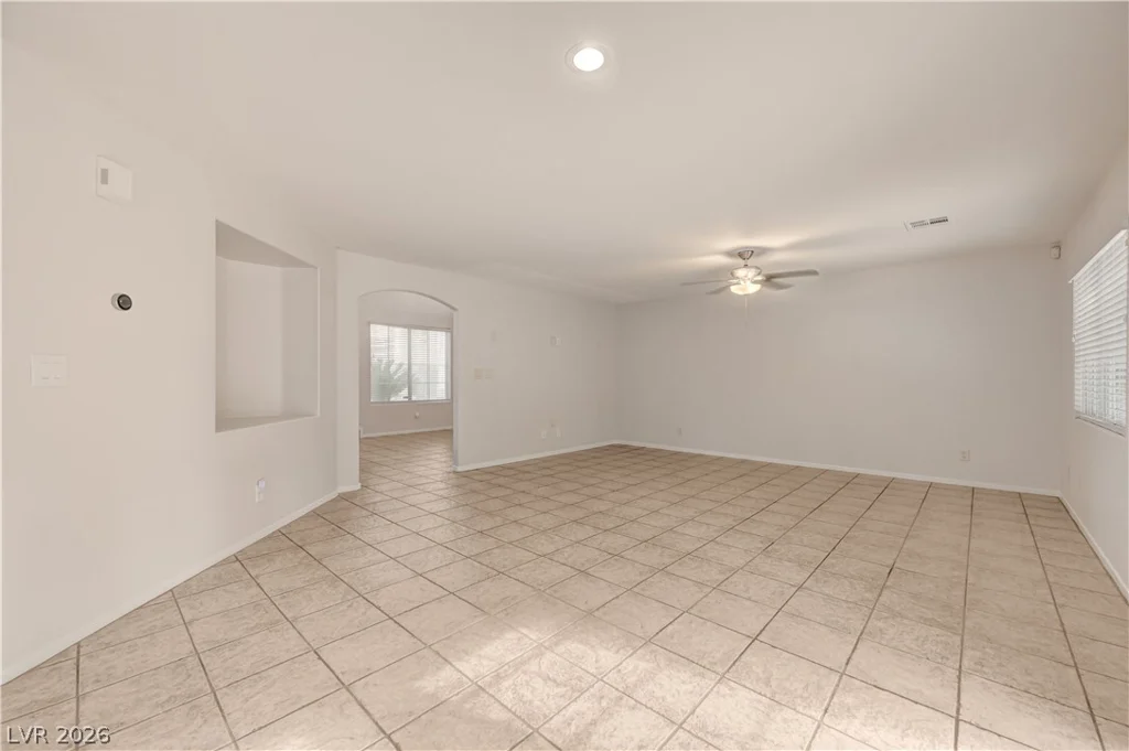 8117 Jade Harbor, Las Vegas, NV 89143