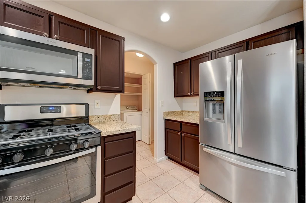 8117 Jade Harbor, Las Vegas, NV 89143