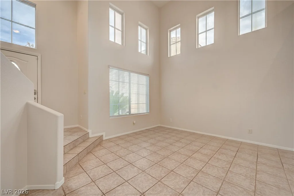 8117 Jade Harbor, Las Vegas, NV 89143