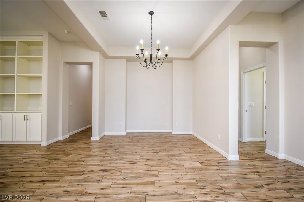 8512 Stardance, Las Vegas, NV 89143