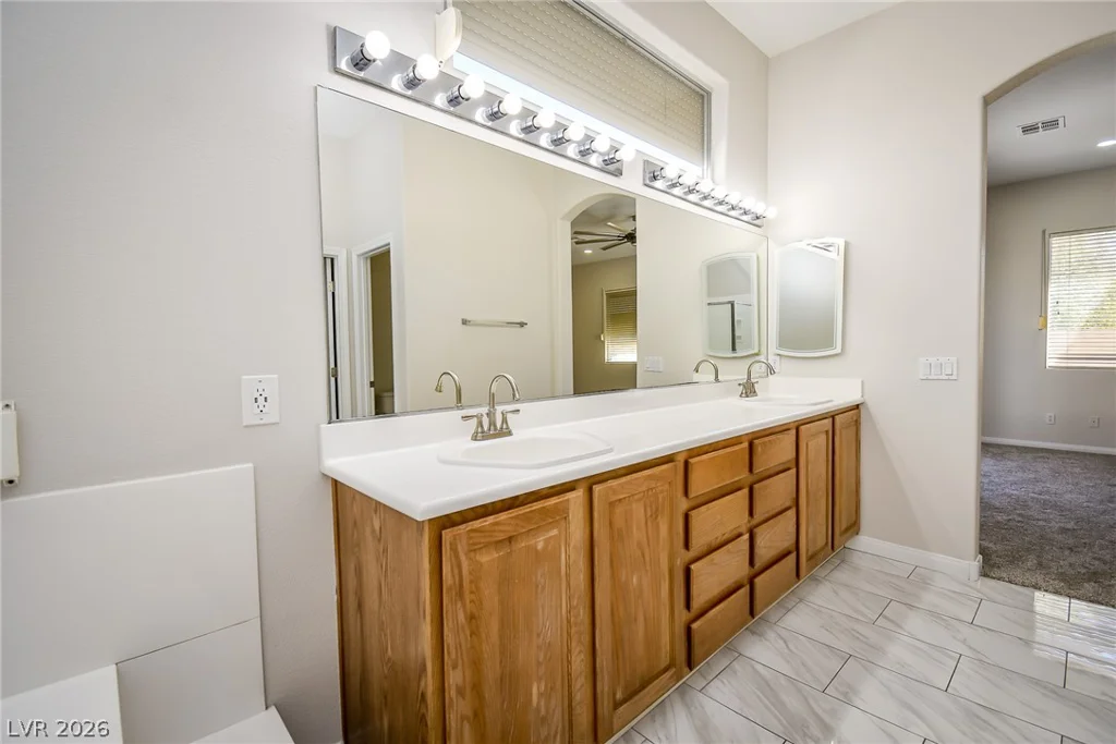 8512 Stardance, Las Vegas, NV 89143