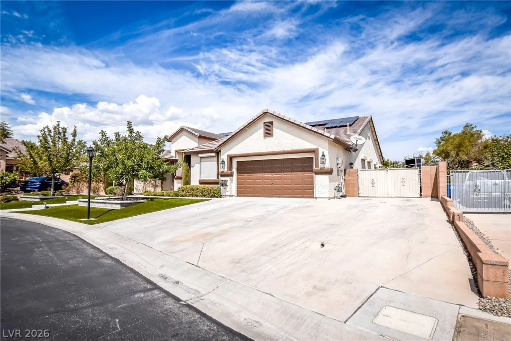 8512 Stardance, Las Vegas, NV 89143