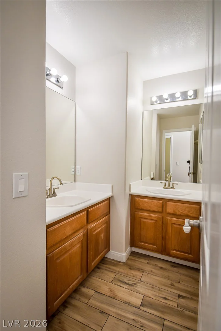 8512 Stardance, Las Vegas, NV 89143