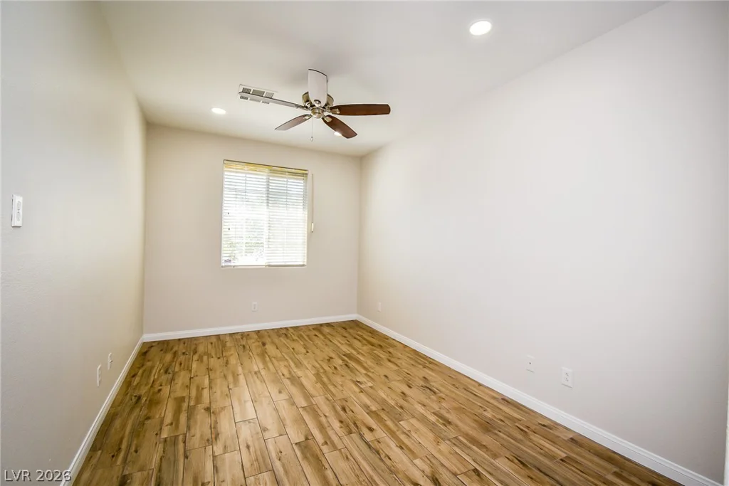 8512 Stardance, Las Vegas, NV 89143