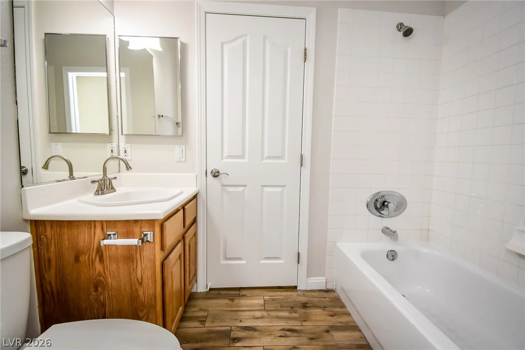 8512 Stardance, Las Vegas, NV 89143